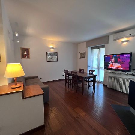 Casa Vacanze Attico Sul Lago Di Lecco, A Due Passi Dal Centro Con Posto Auto Dış mekan fotoğraf