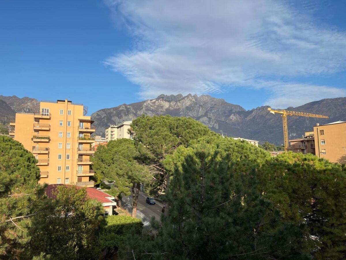 Casa Vacanze Attico Sul Lago Di Lecco, A Due Passi Dal Centro Con Posto Auto Dış mekan fotoğraf